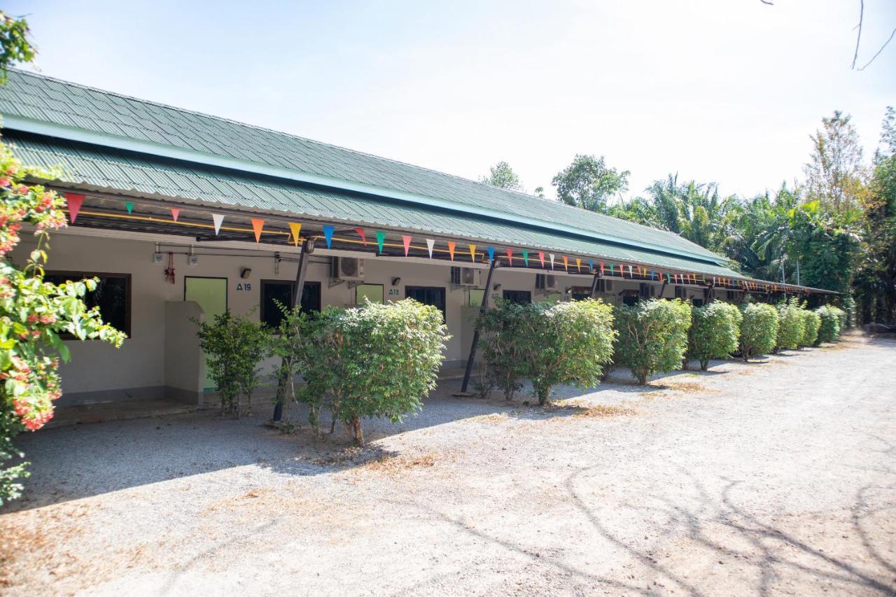 Oyo 627 赛泰式花园之家旅行酒店 Ao Nang 外观 照片